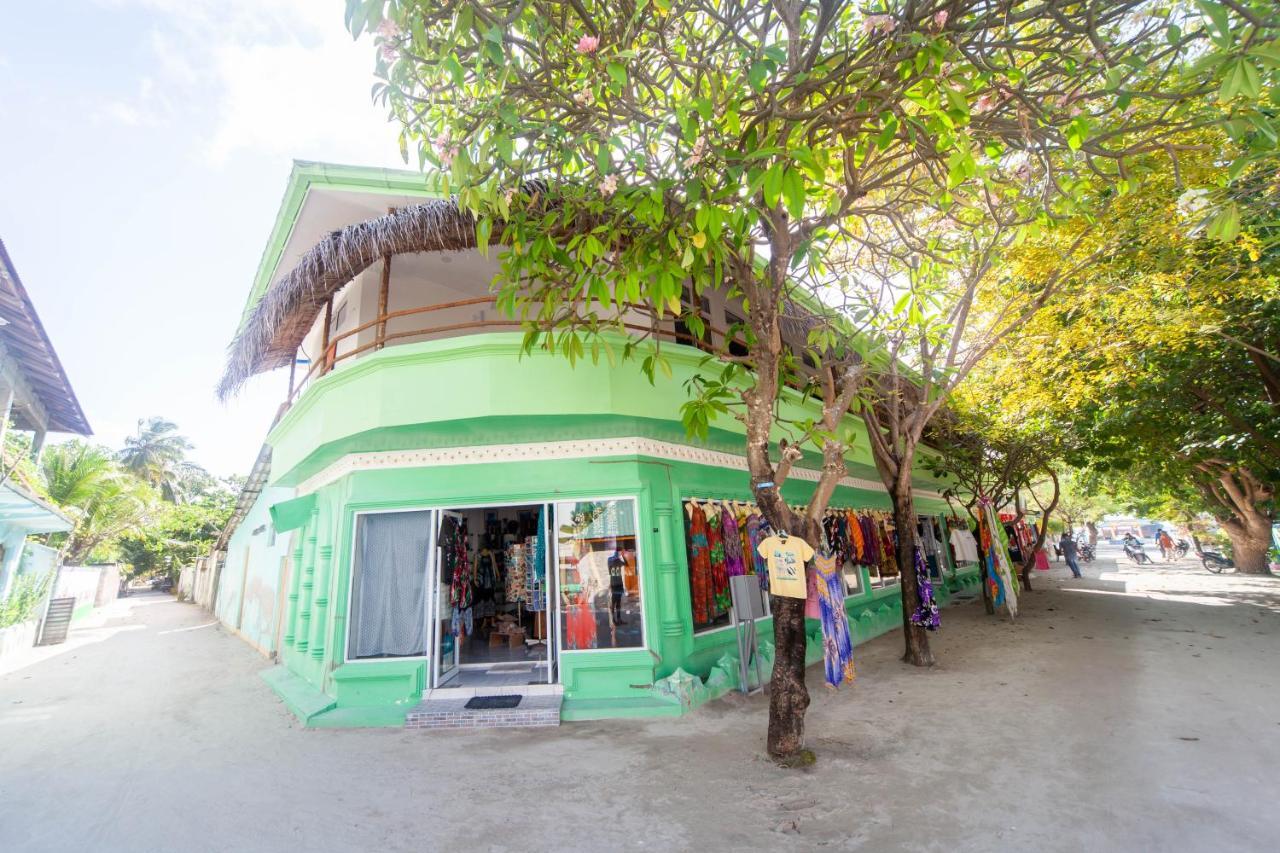 Dhangethi Inn Екстериор снимка