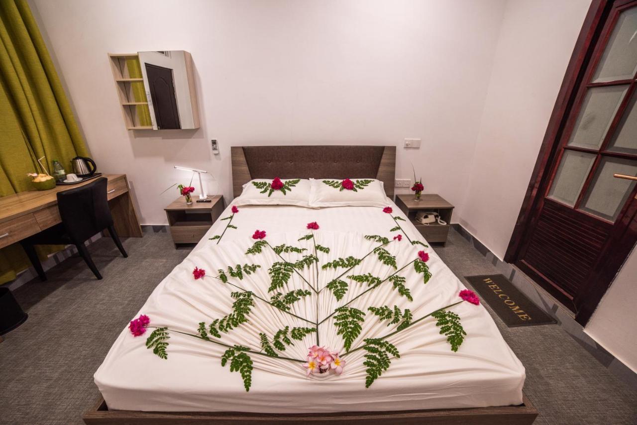 Dhangethi Inn Екстериор снимка